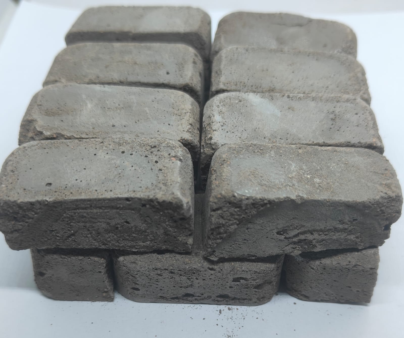 Black Burst Clay